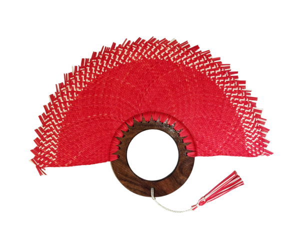 Abanico tejido a mano, ideal para recuerdos de boda